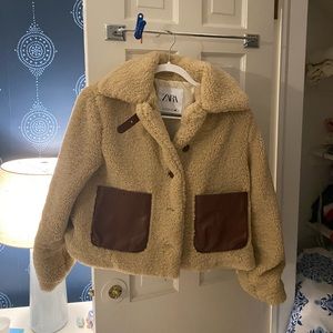 Zara fluffy jacket
